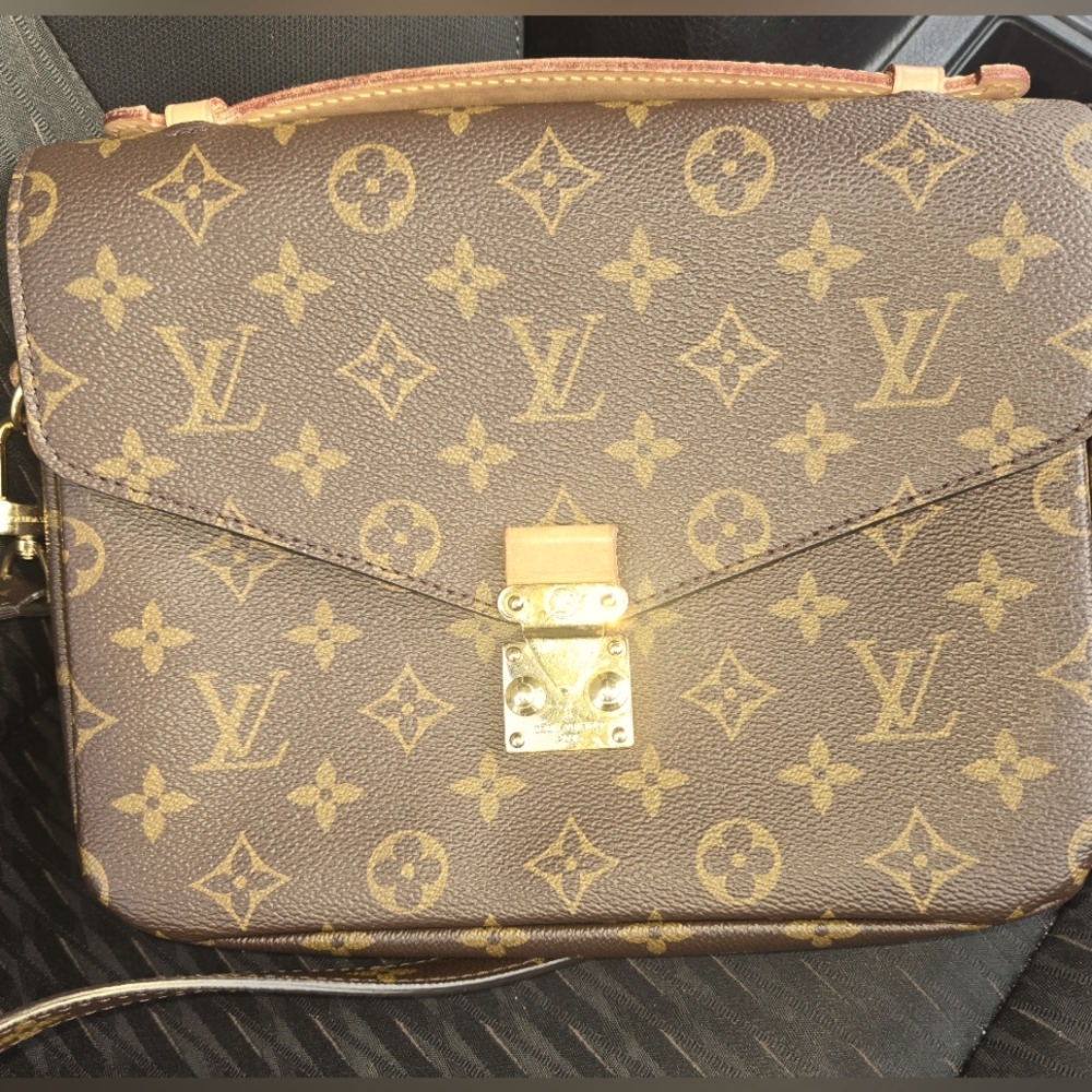 Authentic Louis Vuitton Bag